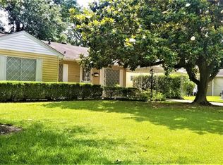 1631 Gardenia Dr, Houston, TX 77018
