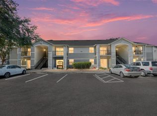 3705 SW 27th St APT 828, Gainesville, FL 32608