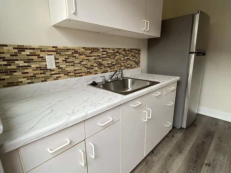 946 1/2 Wilcox Ave #1/2 — Photo 6