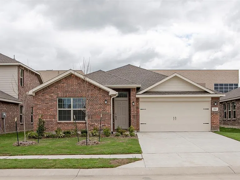 454 Stuart Ln — Photo 30