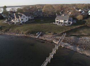 52 Niantic River Rd, Waterford, CT 06385