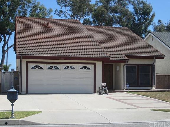 2nd image of 3048 E Sandpiper Ave