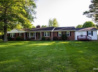 2800 Gray Cir, Columbia, TN 38401