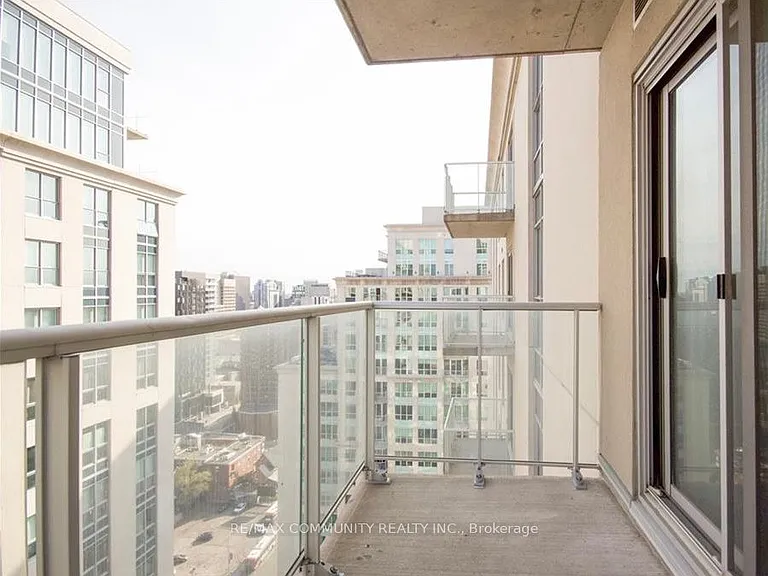 242 Rideau St #2507 — Photo 9