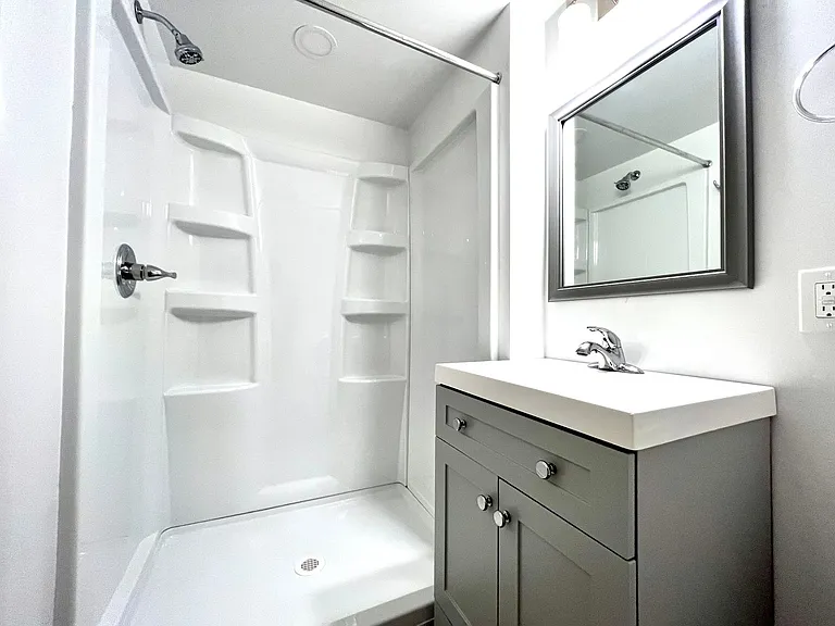 1235 Illinois Ave — Photo 30