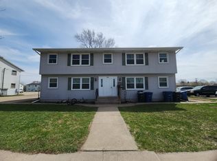 1860 Evans Street, Oshkosh, WI 54901