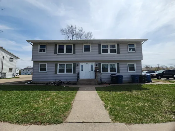 1860 Evans Street, 1860 Evans St #2, Oshkosh, WI 54901