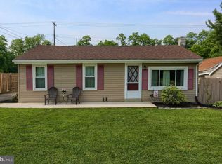 1490 Newville Rd, Carlisle, PA 17015