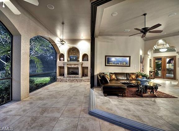 5th image of 9320 Vittoria Ct