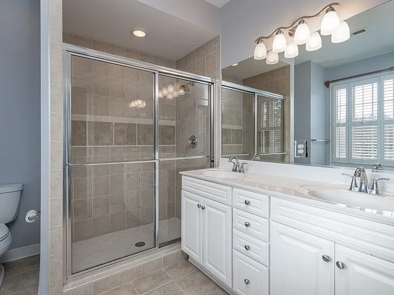 421 Suri Dr — Photo 22