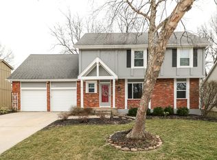 8017 Park St, Lenexa, KS 66215