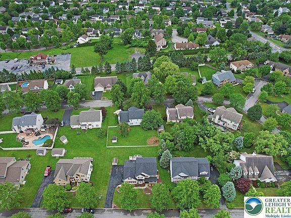 5th image of 3906 Evergreen Dr