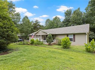 226 Orchard Ln, Seneca, SC 29672