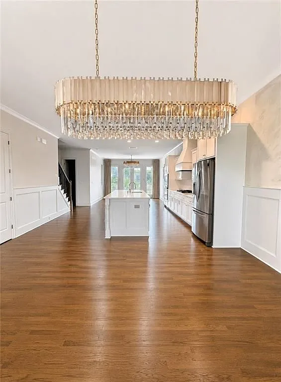 4 bed, 4.0 bath, 2538 sqft, $4,500 — Photo 1