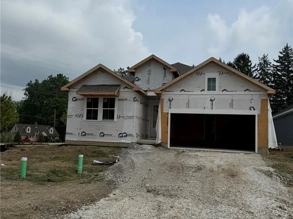 306 Delta Way, Elyria, OH 44035