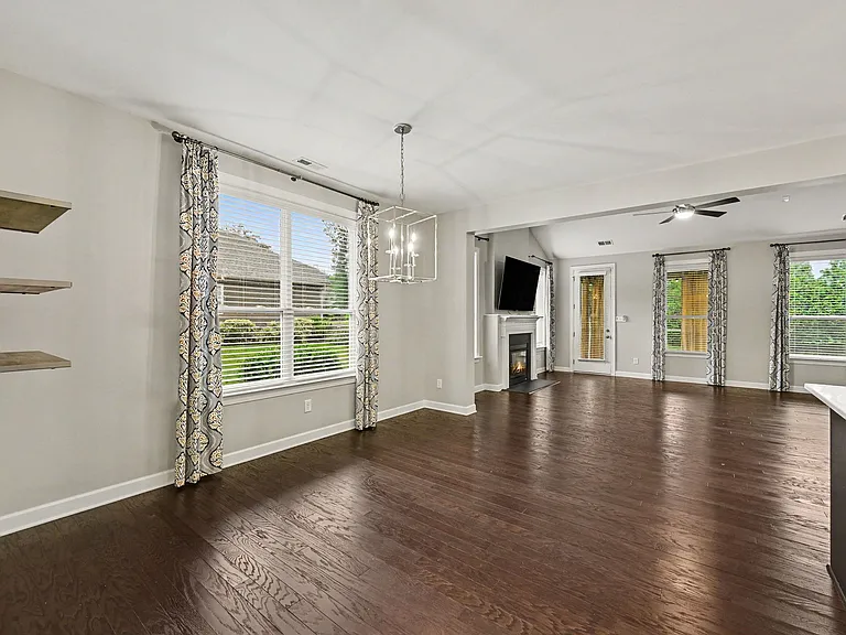 14131 Old Vermillion Dr — Photo 13
