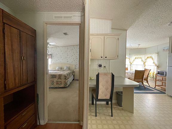 4th image of 14142 Isla Flores Ave