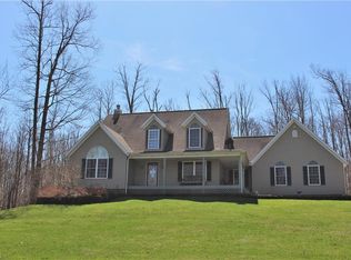 12305 Country Oaks Trl, Chardon, OH 44024