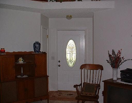 3rd image of 3609 NE Candleknoll Dr