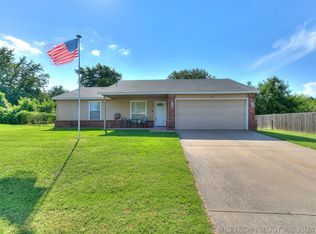 310 S Avenue F, Collinsville, OK 74021