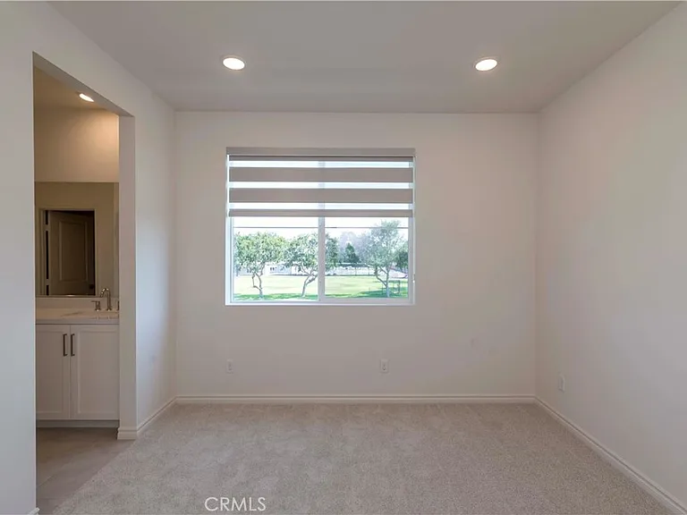 11502 Artesia — Photo 15