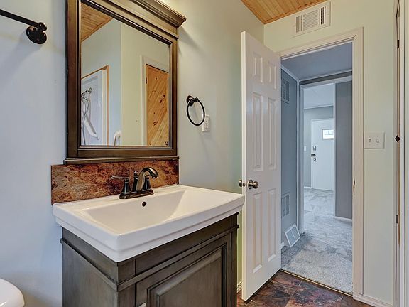 5th image of 2527 S 53rd St