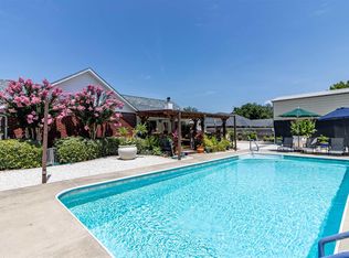 1420 Castnet Dr, Navarre, FL 32566