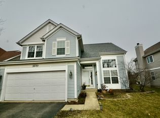 3270 Haverhill Dr, Aurora, IL 60502