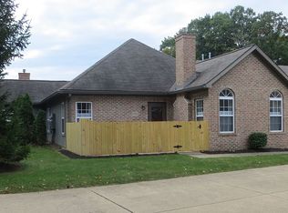 3986 Villas Dr, Stow, OH 44224