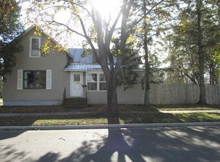 533 Bukolt Ave, Stevens Point, WI 54481