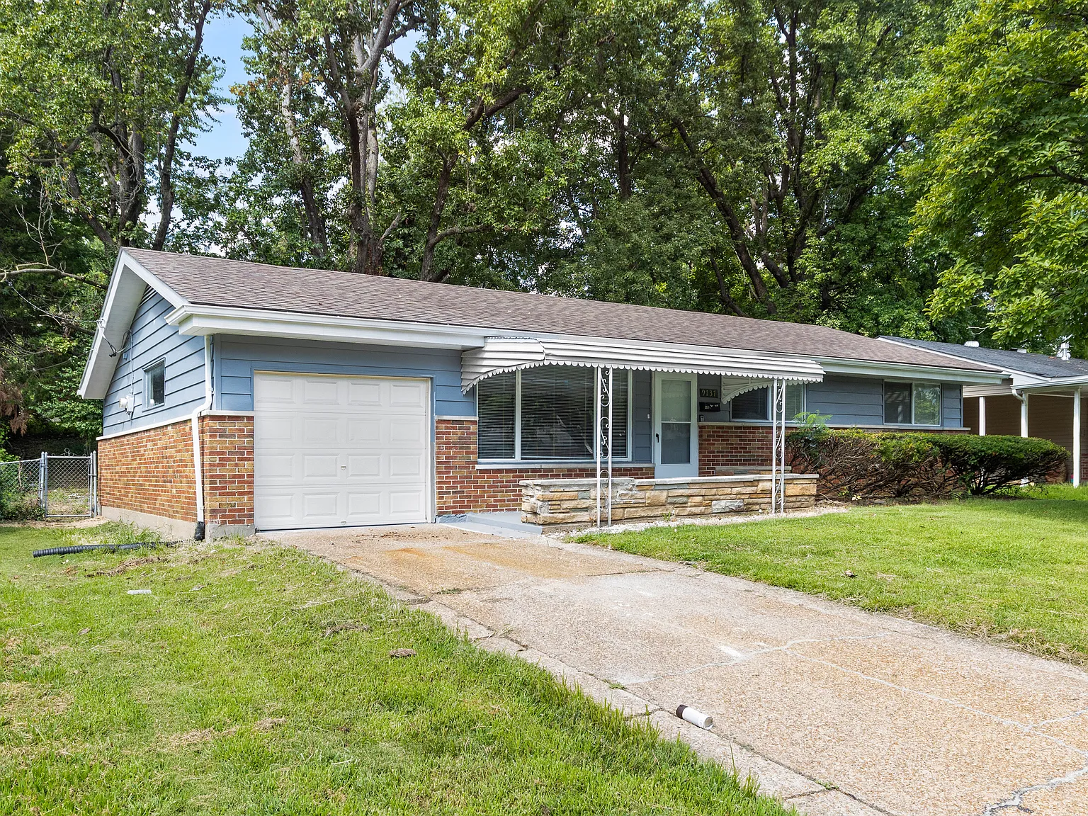 9737 Wendell Dr Saint Louis MO 63136 — Photo 1