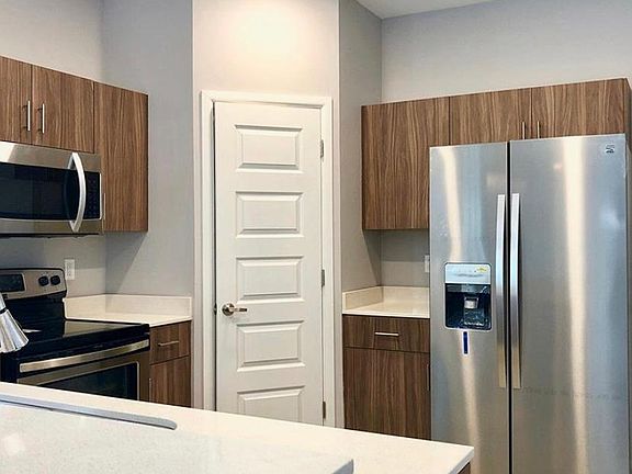 4th image of 3609 Tinsley Ave