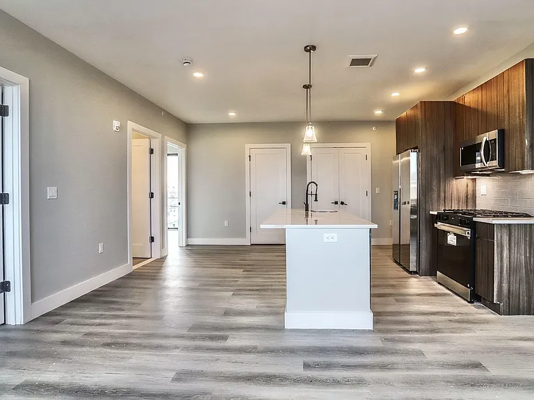 3516 John F Kennedy Blvd #403 — Photo 9
