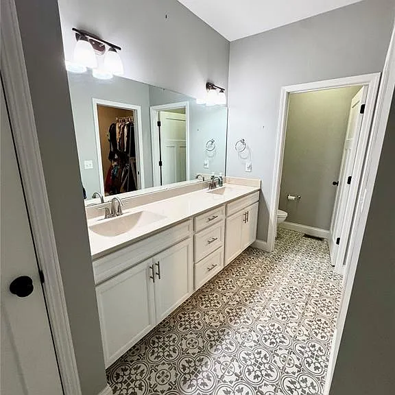 315 Star Ln — Photo 20