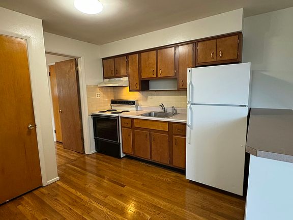 5th image of 3992 Ballard Ave APT 3