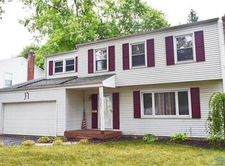 636 McIntyre Ln, Maumee, OH 43537