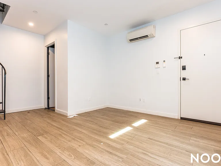 340 Rutland Rd #1A — Photo 15
