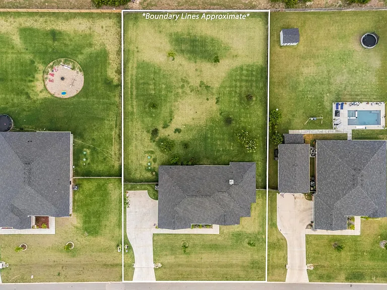 7709 Soapstone Ct — Photo 18