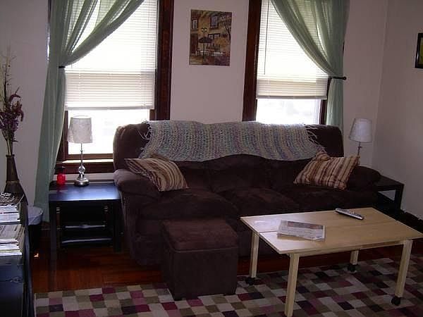 2nd image of 559 Stanley St