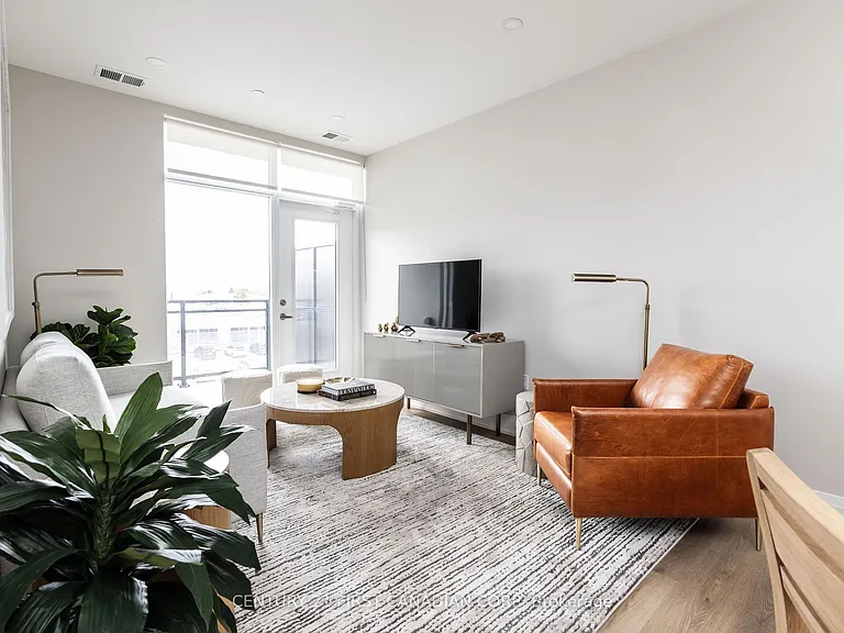 4286 King St E #1007 — Photo 6