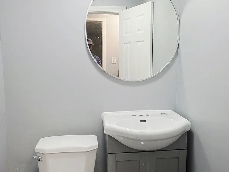 30 Canlish Rd #1 — Photo 20