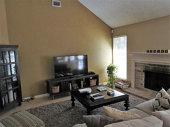 4th image of 3015 Cotter Lake Cir