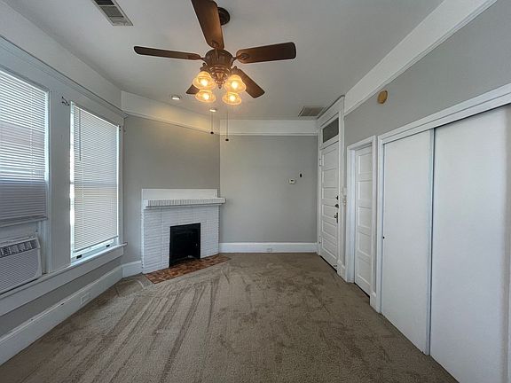 2nd image of 946 Magnolia St APT 8