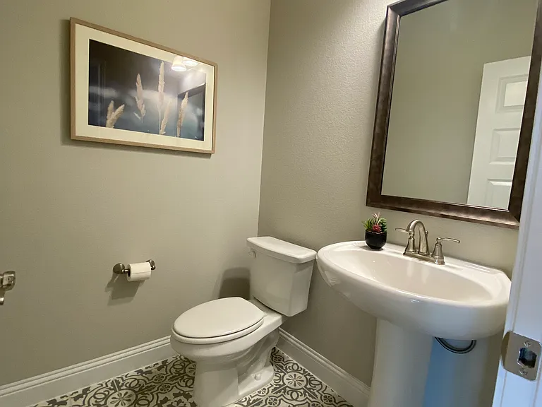 209 Johnson St — Photo 21