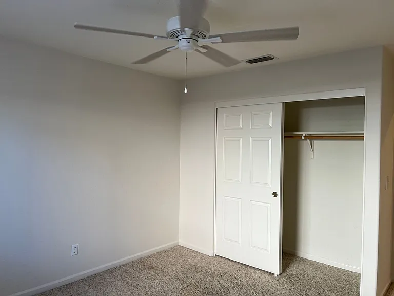 4501 Waitsfield Cir — Photo 42