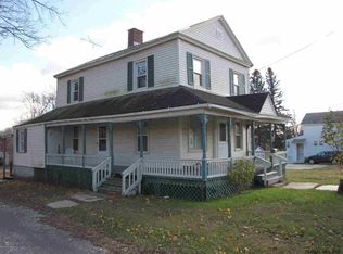 33 Church St, Granville, NY 12832