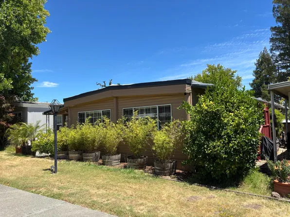 313 San Sebastian Key, Novato, CA 94949