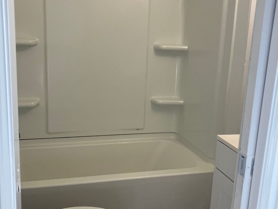 Full Bath