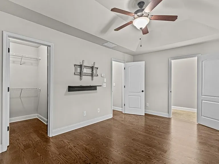 3209 Hallmark Ln — Photo 23