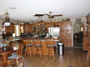 2015 W Harrison Rd, Murphysboro, IL 62966